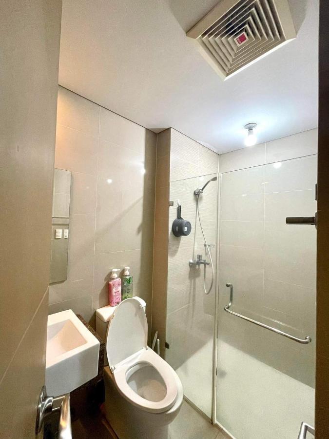 Lovely 2 Bed Room Condo Infront Of Naia Terminal 3 Manilla Buitenkant foto